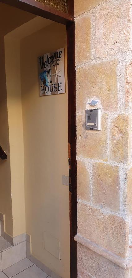 فيلا Delfino House تيراسيني المظهر الخارجي الصورة