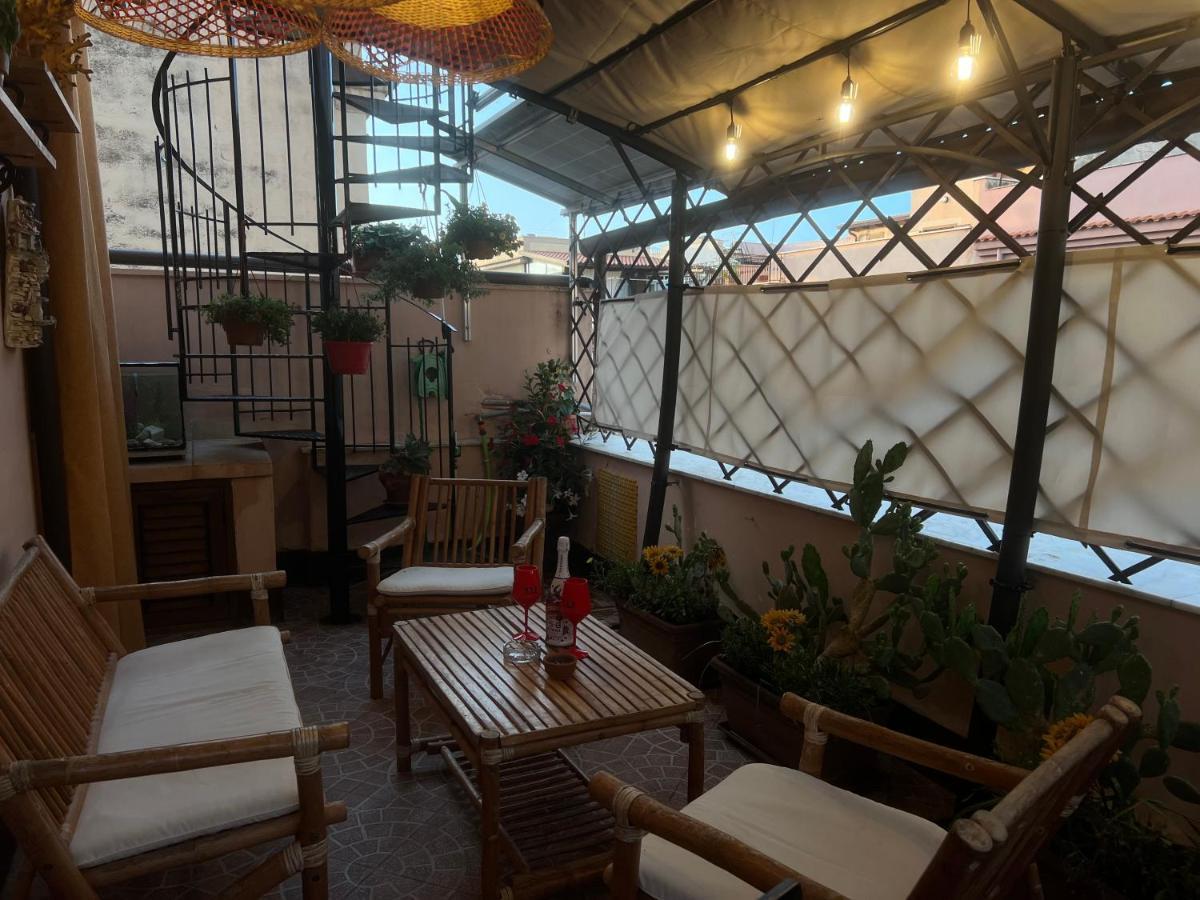 فيلا Delfino House تيراسيني المظهر الخارجي الصورة