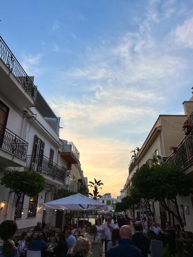 فيلا Delfino House تيراسيني المظهر الخارجي الصورة